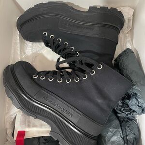 Alexander McQueen Black High-Top Boots